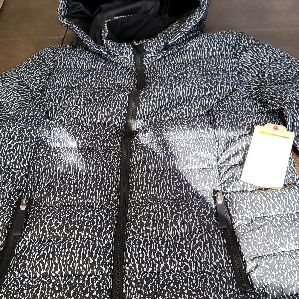 Water resistant fleece lined jacket size Petite Medium